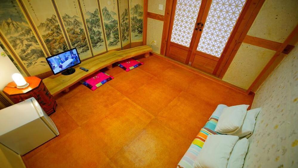 Kumwondang Jeonju Hanokstay Екстер'єр фото