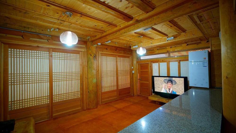 Kumwondang Jeonju Hanokstay Екстер'єр фото